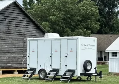 Royal Thrones three station restroom trailer