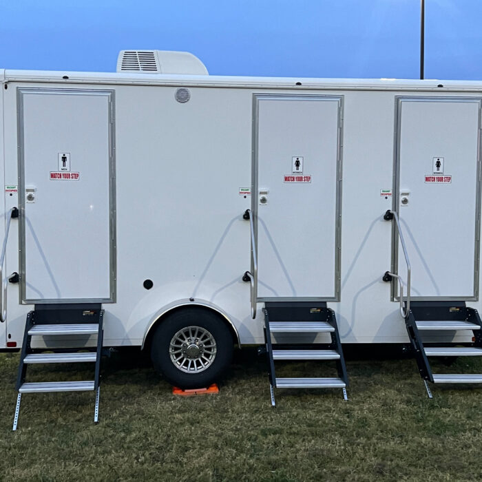 2024 OI 3 Door Private Restroom Trailer - New - Image 3