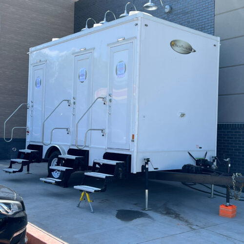 Royal Thrones Restroom Trailers