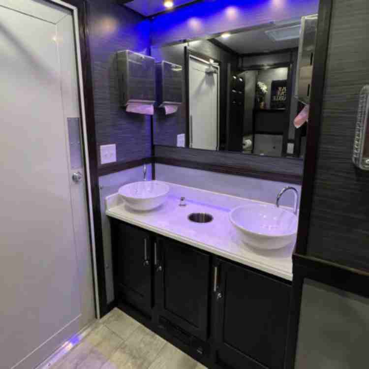 Royal Thrones restroom trailer