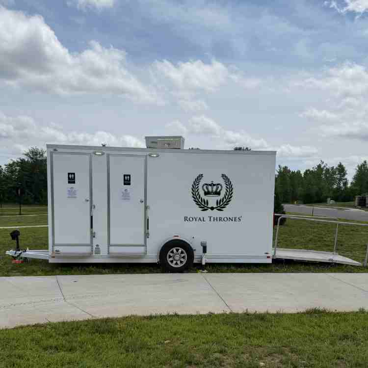 Royal Thrones three station restroom trailer