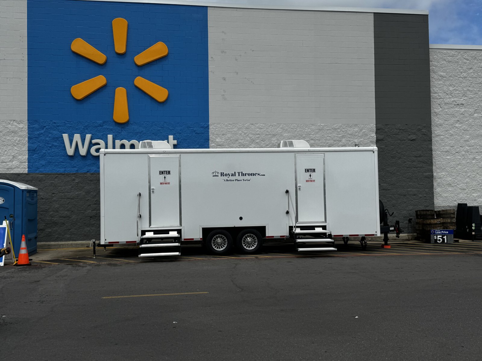 Walmart 10 Stall Restroom